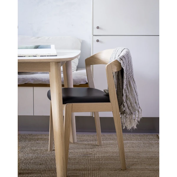 119EHH 825EMH close up kuva