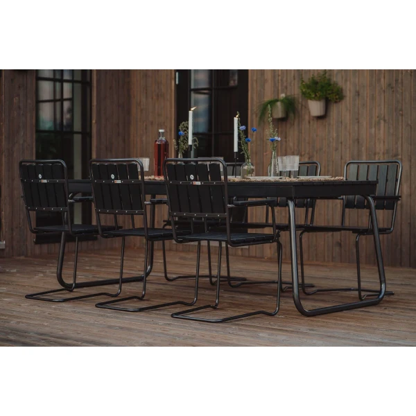 Varax Suvisaari musta svart Poyta 6 h Bord 6 p 4415 9009 6417624502652 3 1 kuva