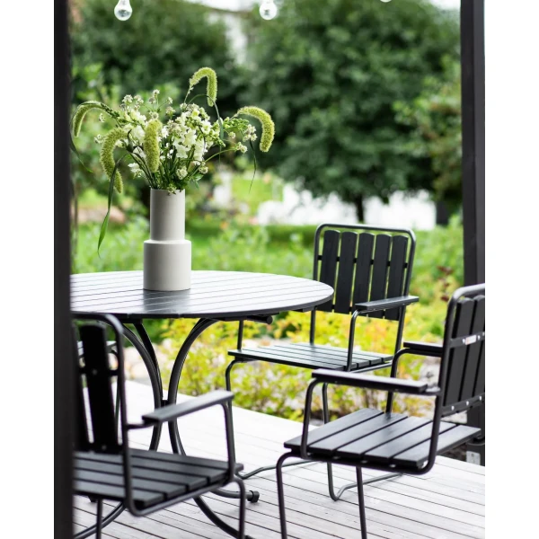 Varax Suvisaari musta svart Pyorea Poyta Runt Bord 4405 9009 6417624501549 3 jpg kuva