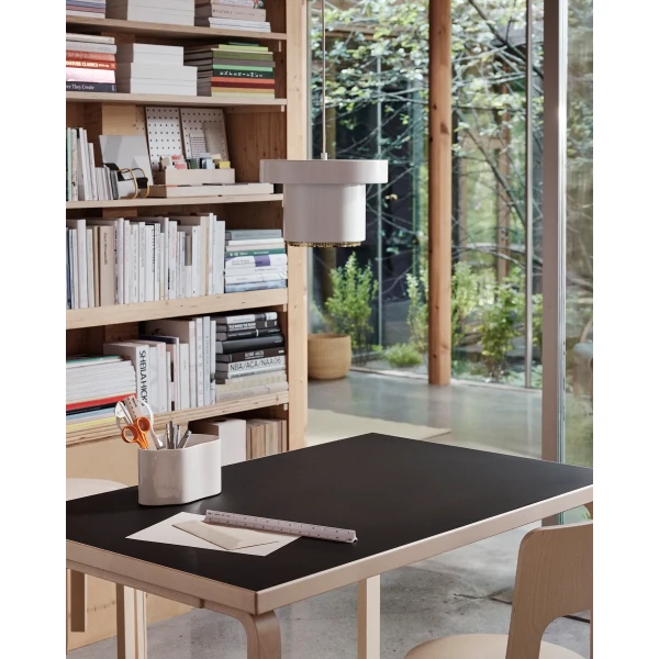 Pendant A201 Aalto Table Rectangular black Chair 66 Riihitie A white master image