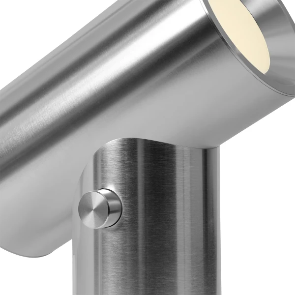 Beam table lamp polished aluminium detail muuto image