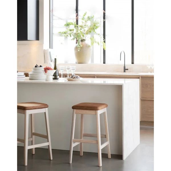 149016 b mb Livermore bar stool ww brown 04 kuva