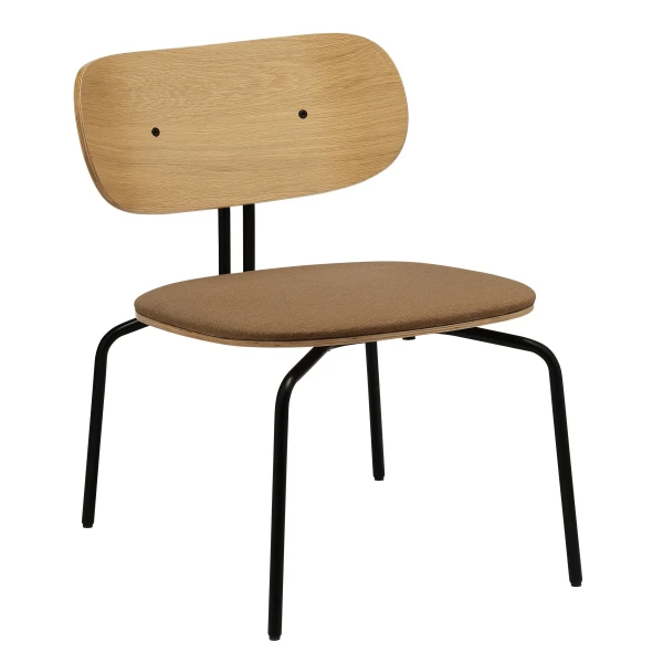 UMAGE packshot 5917 3C730 01 Curious lounge chair oak black sugar brown 2 kuva