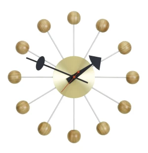 Vitra BALL CLOCK seinäkello, kirsikkapuu kuva