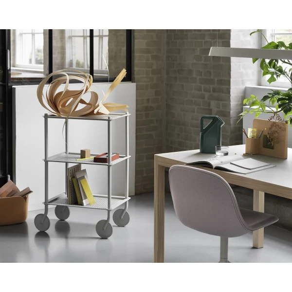 flow trolley 3 layer grey workshop table fiber side swivel grey twill weave 620 story pinboard linear pendant V2 muuto org 150 kuva