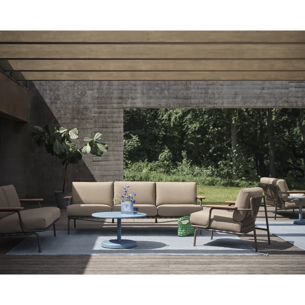 Settle sofa 3 2 lounge chair ribbed weave 5 taupe ply rug recycled poly light blue ridge vase 16 glass linear steel muuto org 150 kuva