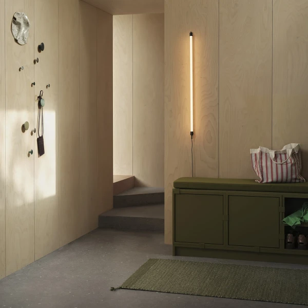 Stacked seat cushion steelcut 985 ply rug recycled polyester moss green dots fine wall lamp muuto org 150 kuva