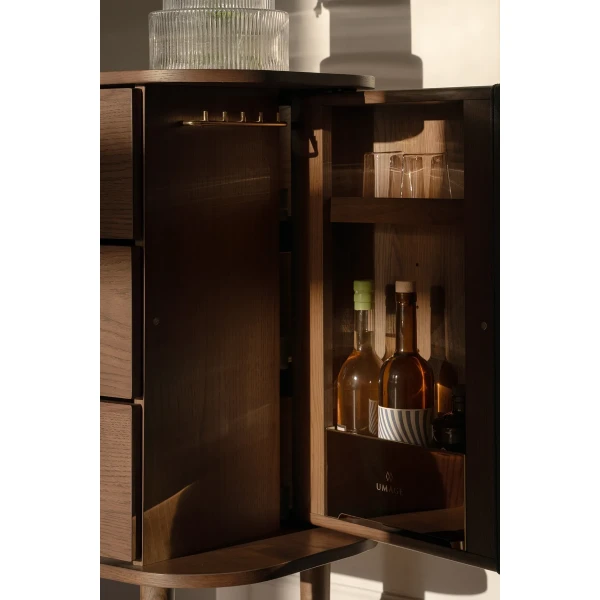 UMAGE lifestyle Treasures dresser dark oak shadow 2 1 kuva