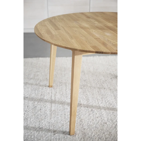 117625 120940 b mb Filippa table wolcott 10 kuva