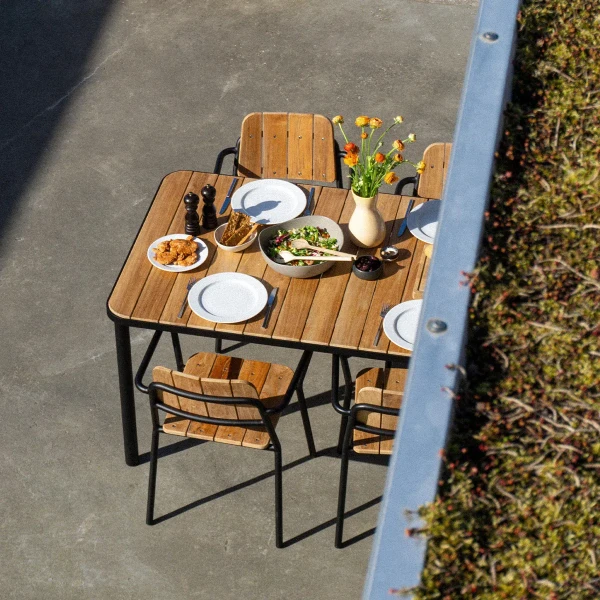8603225 Kirra Dining Table 150x90 Teak Black 02 1200 kuva