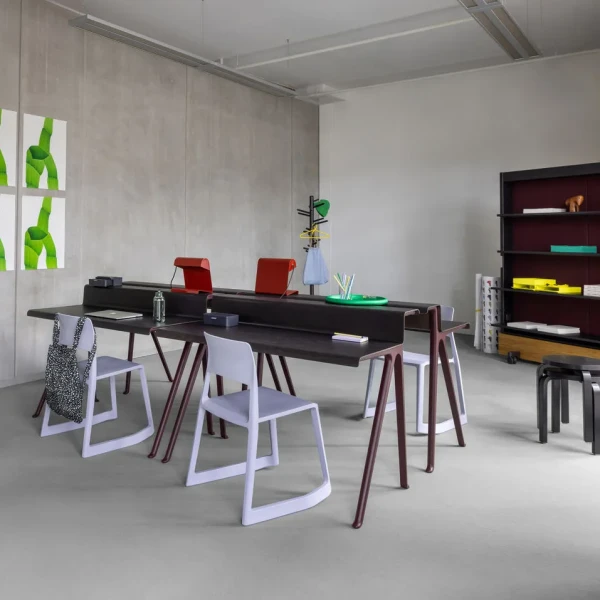 9431866 Courier Tip Ton RE Creative Studio v fullbleed 1440x kuva