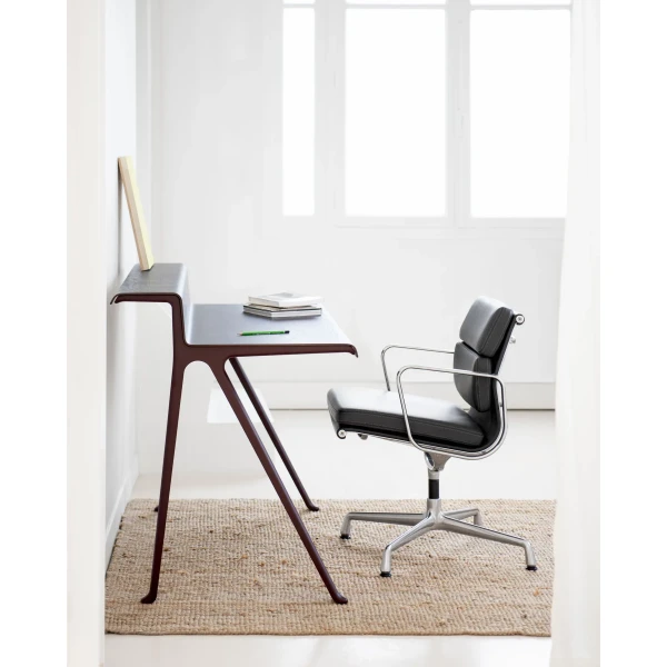9438167 Ronan Bouroullec Vitra Courier 04 v fullbleed 1440x kuva
