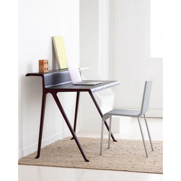 9438171 Ronan Bouroullec Vitra Courier 03 v fullbleed 1440x kuva
