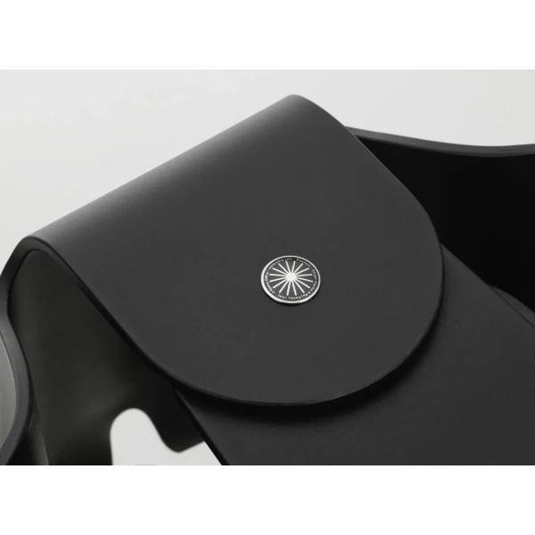 9465207 Eames Elephant v fullbleed 1440x kuva