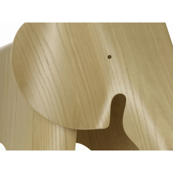 9422699 Eames Elephant Plywood Detail v fullbleed 1440x image