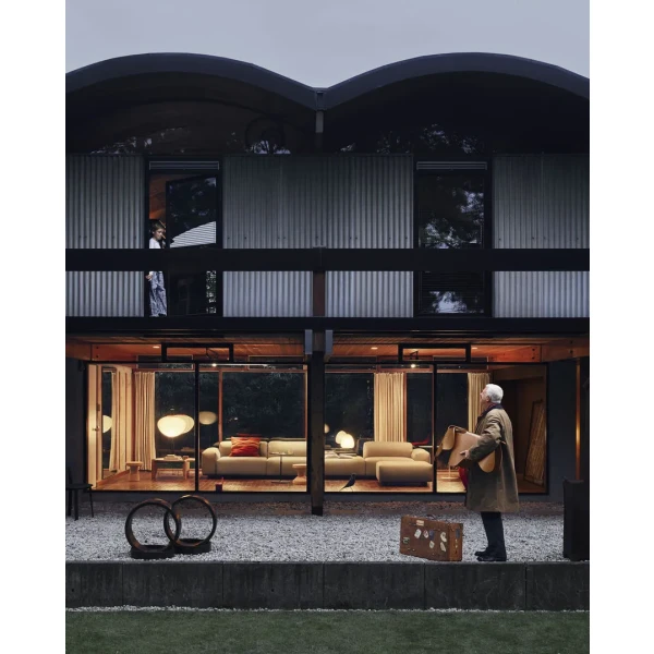 1877819 Eames Elephant Plywood Soft Modular Sofa Cork Family Akari 10A Gueridon Bas v fullbleed 1440x image