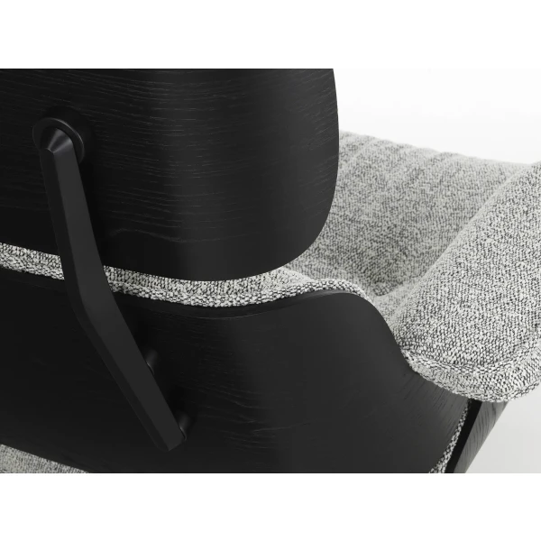 9437439 Eames Lounge Chair Detail Chestnut black master image