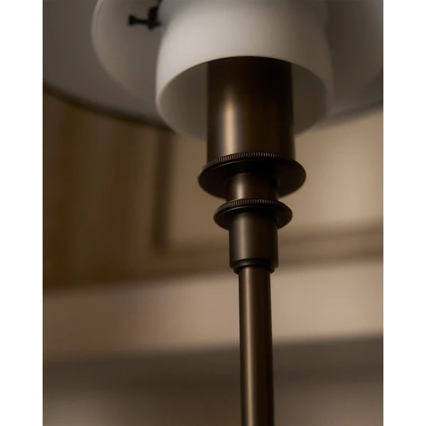 PH Aged Brass En Casa Con La Artista Malene Birger PH 3 2 Table 0265 kuva