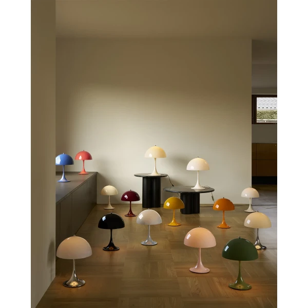 Panthella 250 Portable 320 Table Odense Family Living Room ON kuva