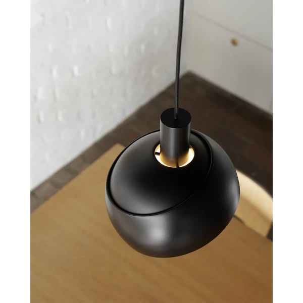 FJ Elements Fredericia Kitchen Black Pendant Angle ON 1076 kuva