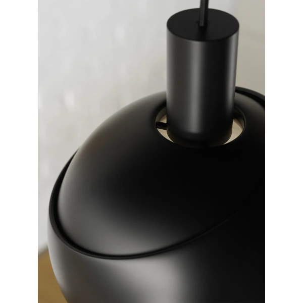 FJ Elements Fredericia Kitchen Black Pendant Close Up 1097 kuva