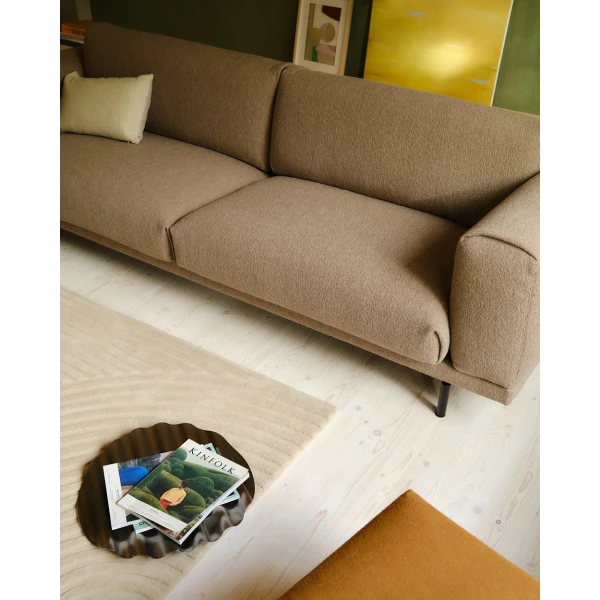 Editorial Rest Sofa 3 seater metal hearth 06 relevo off white post floor black Wave Tray Echo Pouf low res kuva