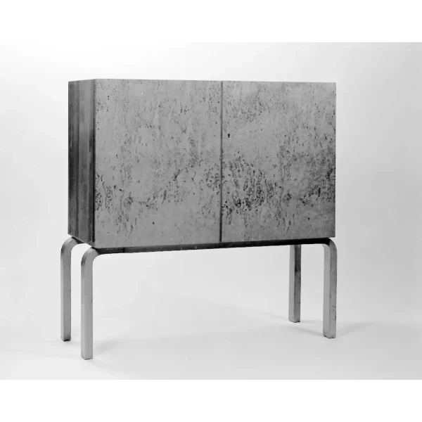 Cabinet 250 historical master kuva