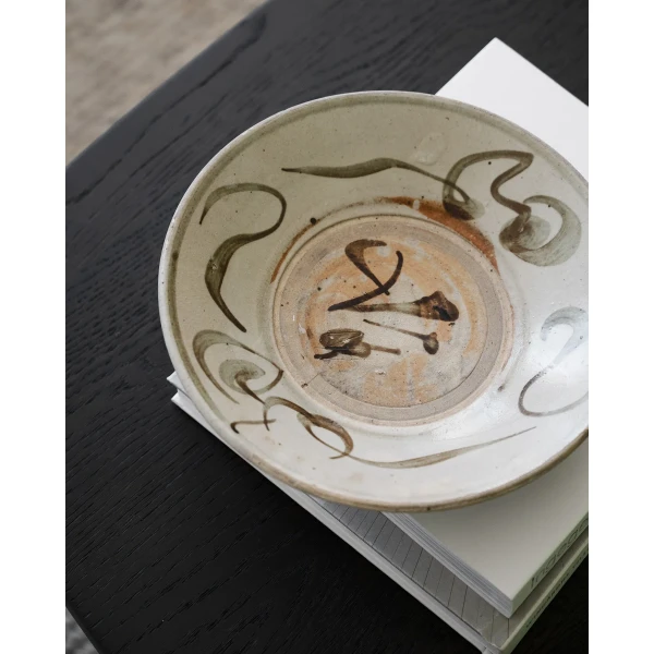 121046 121044 b mb Billings coffee table brown 06 kuva