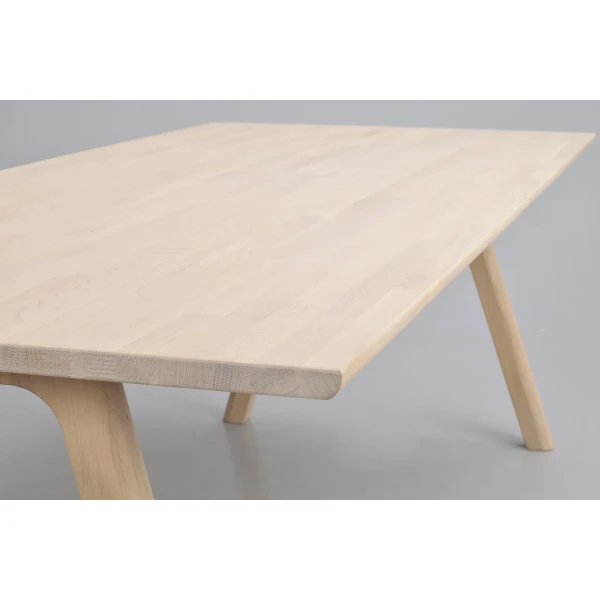 128160 b db det1 Clapperton table whitepigm oak kuva