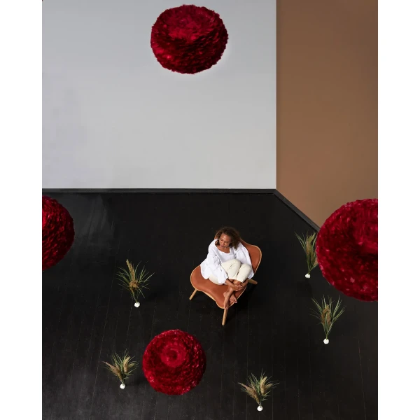 UMAGE lifestyle Eos red medium large A Conversation Piece oak dunes rust kuva