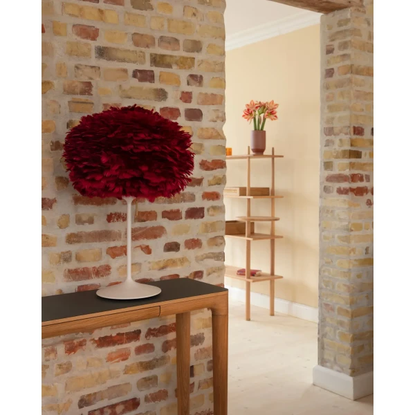 UMAGE lifestyle Sante Table white Eos medium red Stories oak The console table oak kuva