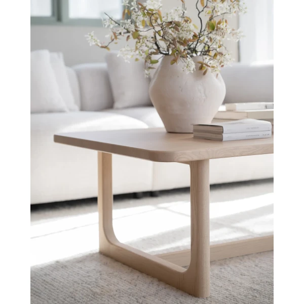 123414 b mb Driscoll coffee table ww 01 kuva