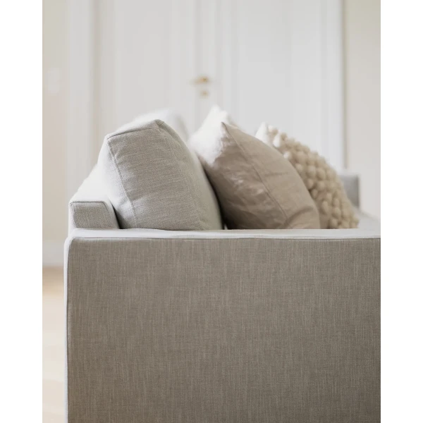 250250 b mb Langdon 4 seater sofa Casual 36 04 image