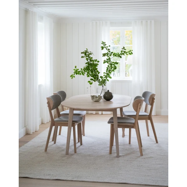 117629 113043 b mb Filippa table white wash oval Kato chair whitewash 6 image