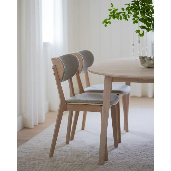 117629 113043 b mb Filippa table white wash oval Kato chair whitewash image