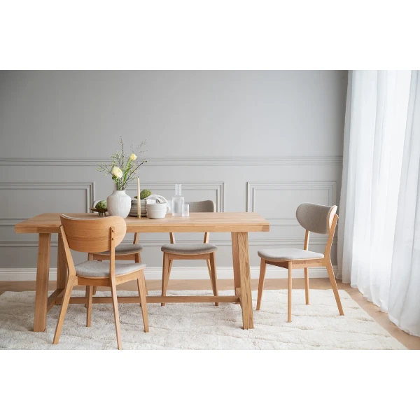 108534 113042 b mb Brooklyn dining table oak Kato chair oak beiegrey 01 image
