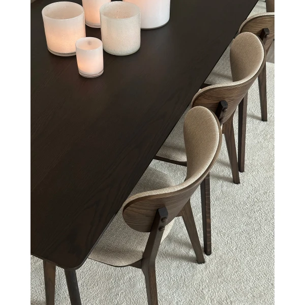 119210 113040 b mb Yumi dining table brown Kato chair beige brown 03 image