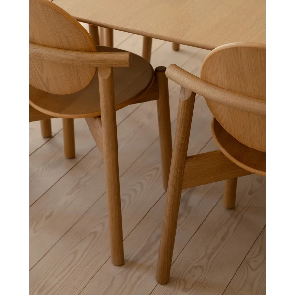 UMAGE lifestyle Heiko dining chair oak Comfort Circle with extension oak Ceramic Top bianca brass 3 image