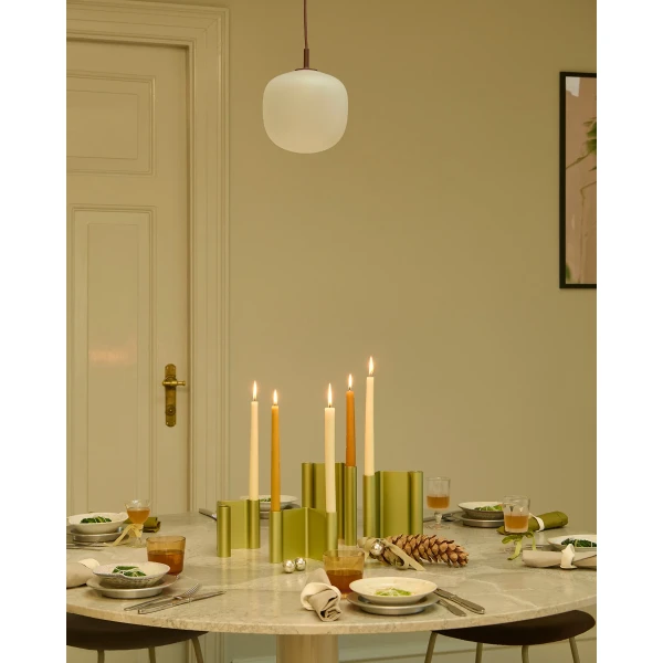 Muuto Holidays 2025 midst table grey marble pair green raise rime fiber stool acca 381 hi res kuva