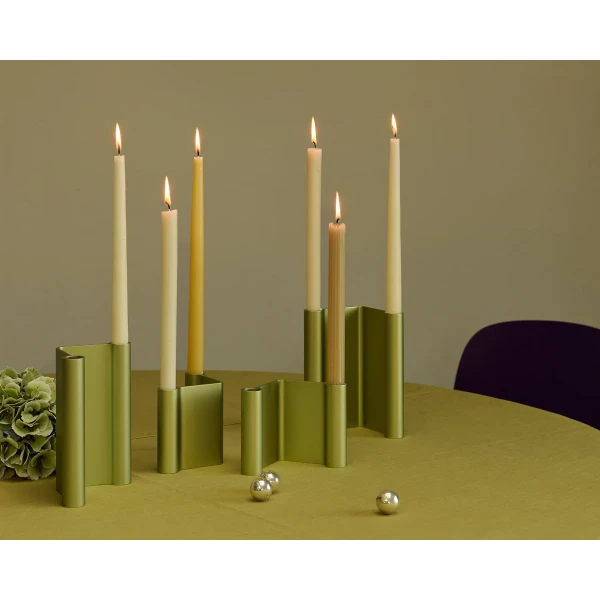 Muuto Holidays 2025 pair candleholder green H11 H18 visu dark plum hi res kuva