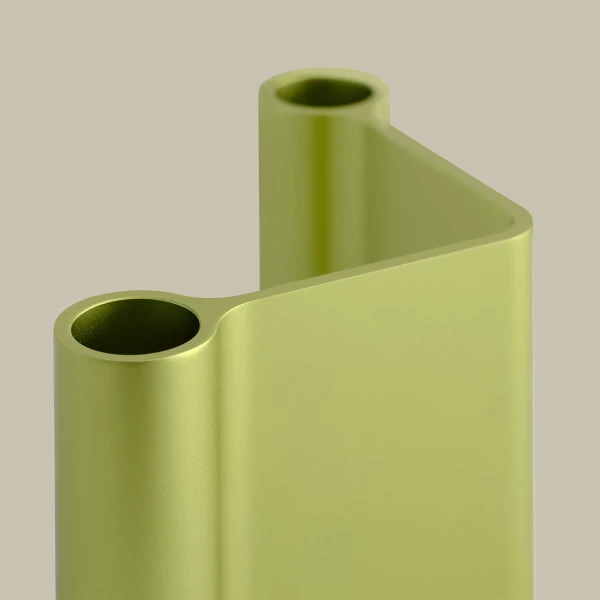 Pair candleholder 11 green detail muuto kuva