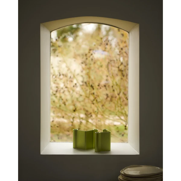 editorial pair 11 green ORG kuva