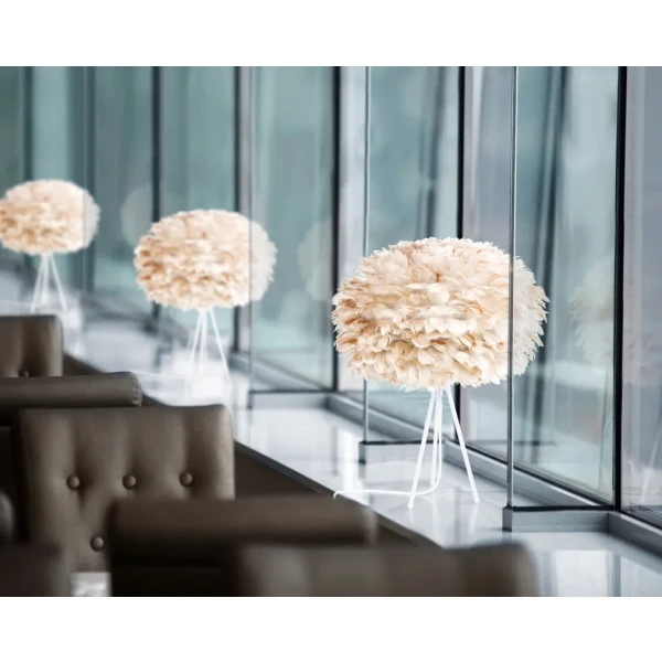 UMAGE lifestyle Eos medium Tripod table 3 kuva