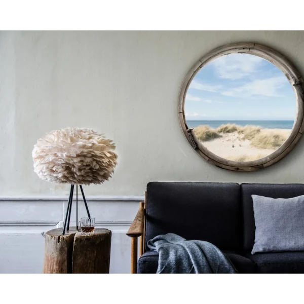 UMAGE lifestyle Eos medium Tripod table 2 kuva