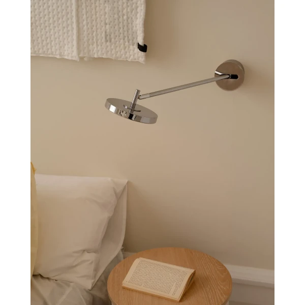 UMAGE lifestyle Asteria wall lamp long polished steel 5 kuva