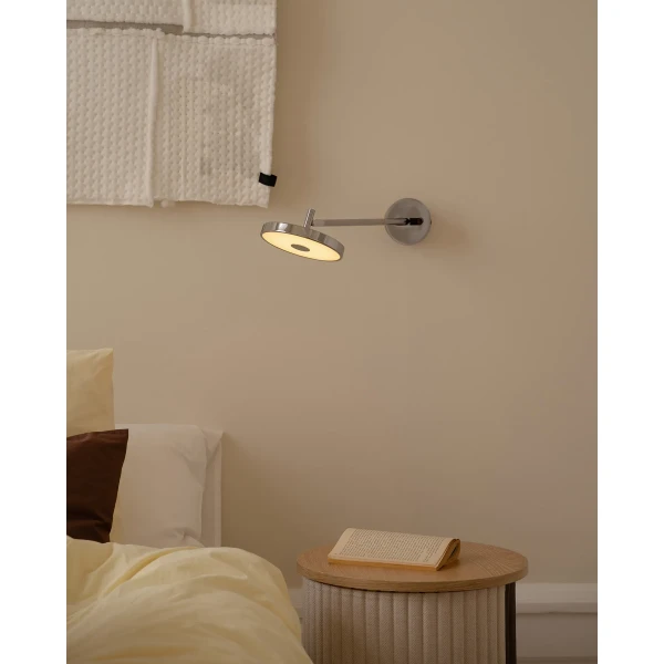 UMAGE lifestyle Asteria wall lamp long polished steel 7 kuva