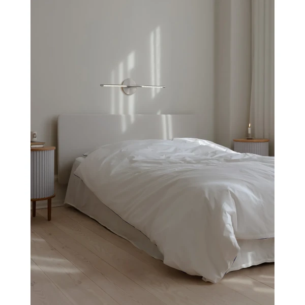 UMAGE lifestyle Omni wall lamp brushed steel 4 kuva