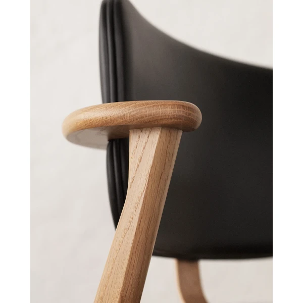 Domus Chair birch black leather upholstery armrest detail master kuva