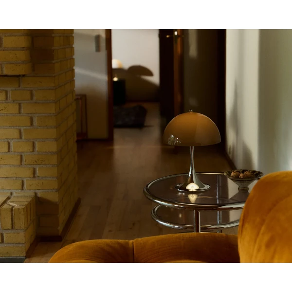 PanthellaOrginals Panthella 250 Brown ON Bagsvaerd 50004 kuva