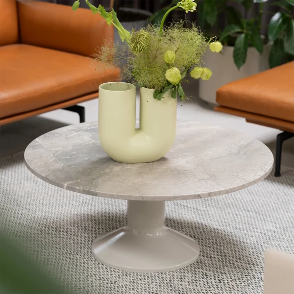 3daysofdesign 2025 muuto spaces overview midst coffee table kink vase outline sofa two layer pendant lamp kuva